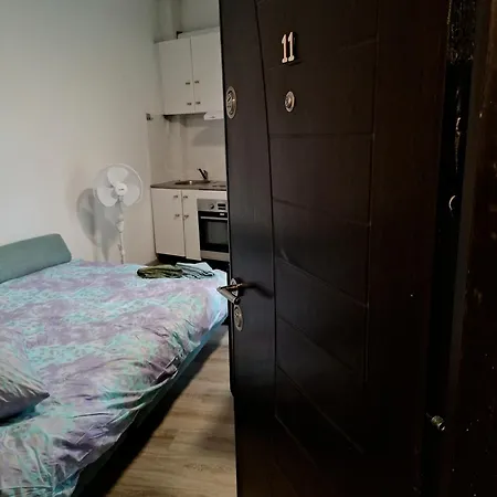 Galamus Bonheur - Quand Tu Veux T'echapper De Chez Toi ! *