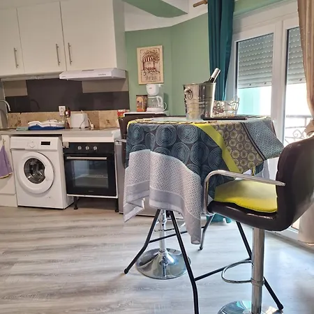 Apartment Galamus Bonheur-quand Tu Veux T'echapper De Chez Toi *