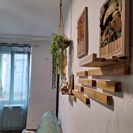 Galamus Bonheur - Quand Tu Veux T'echapper De Chez Toi !